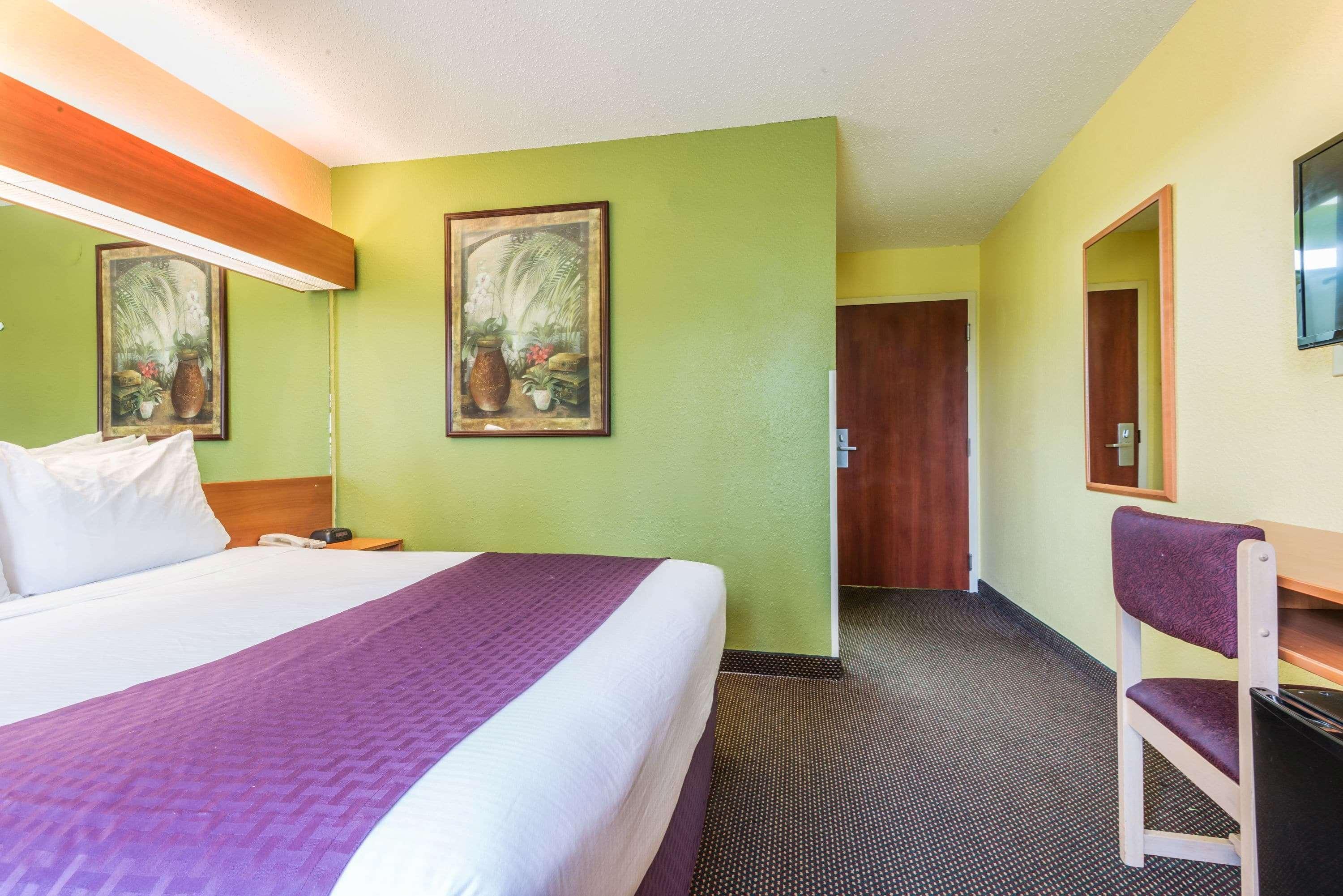 Microtel Inn & Suites By Wyndham Auburn Ngoại thất bức ảnh
