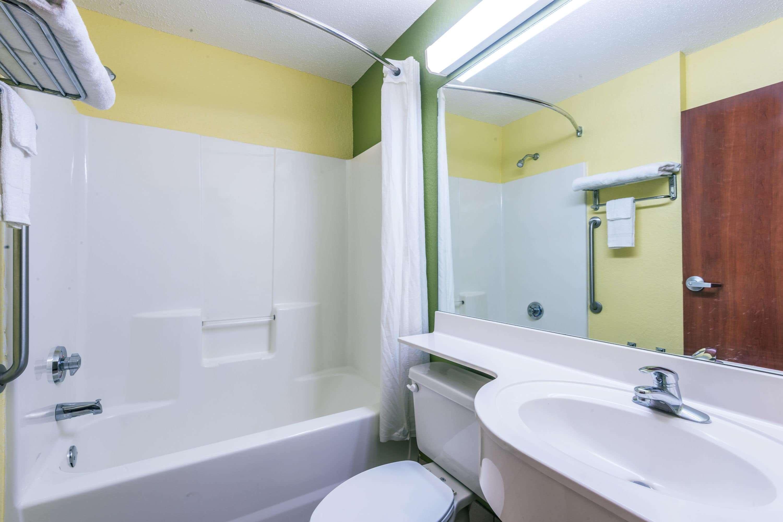Microtel Inn & Suites By Wyndham Auburn Ngoại thất bức ảnh