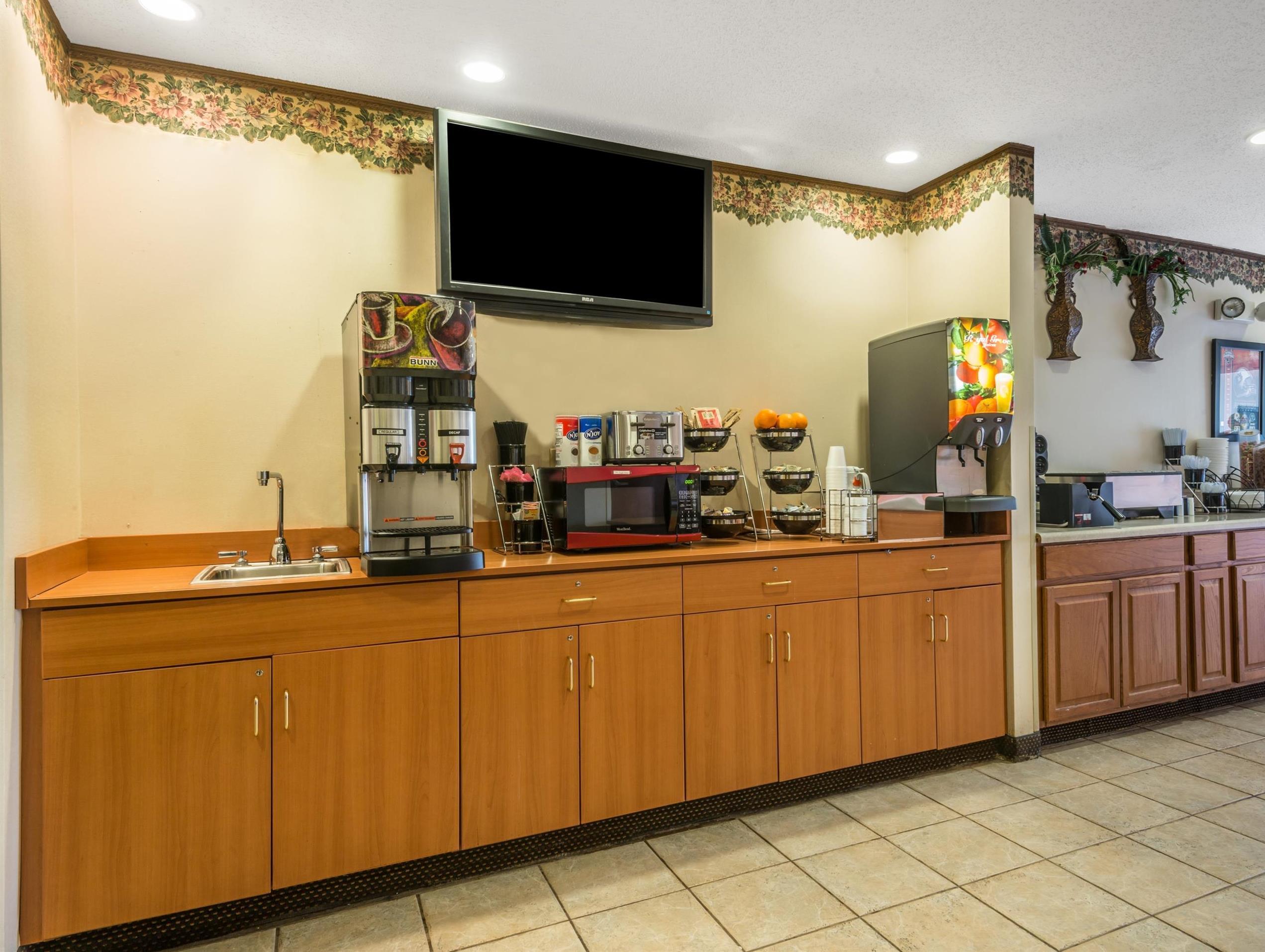 Microtel Inn & Suites By Wyndham Auburn Ngoại thất bức ảnh